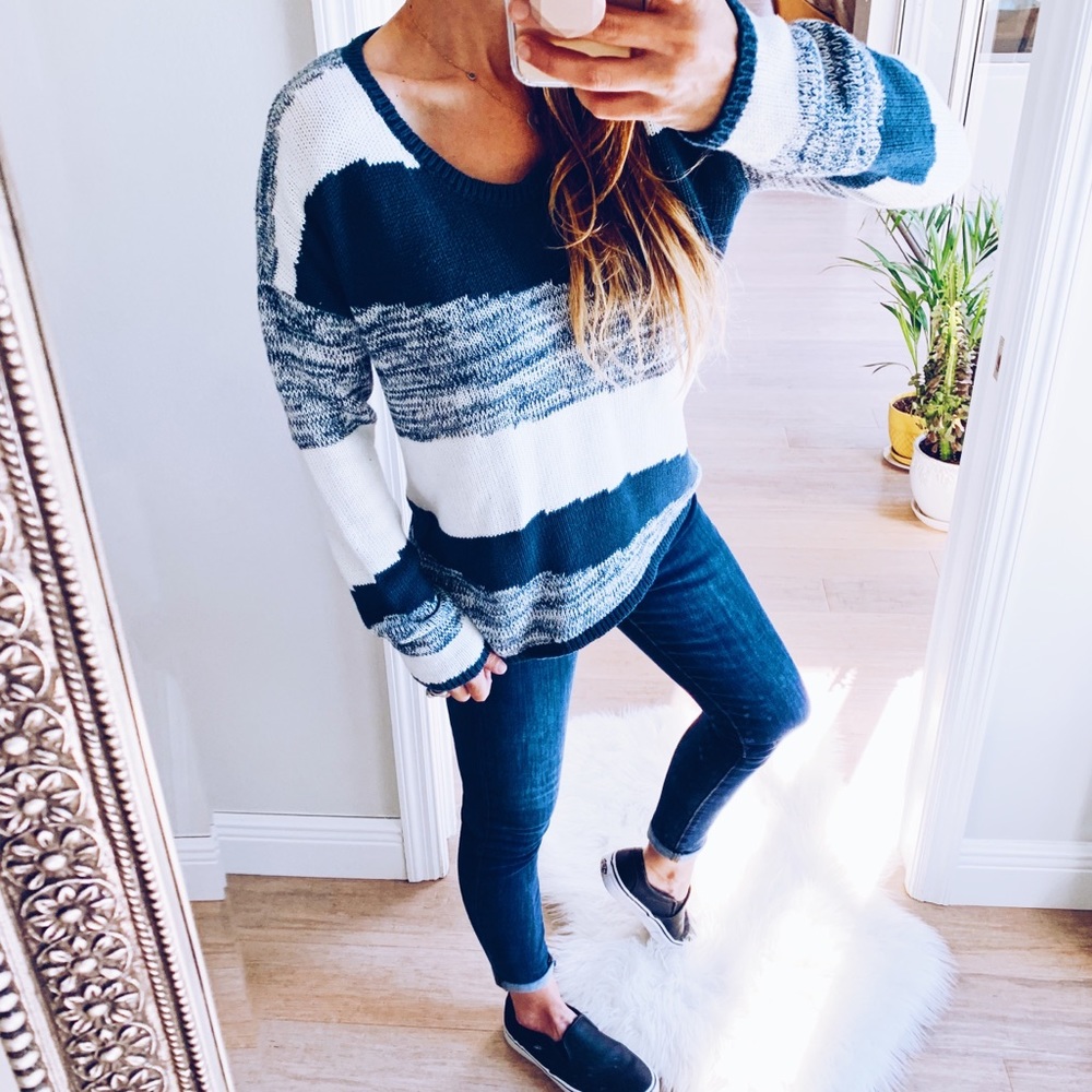 Asymmetrical Striped Marled Knit Sweater - Picture 3 of 6